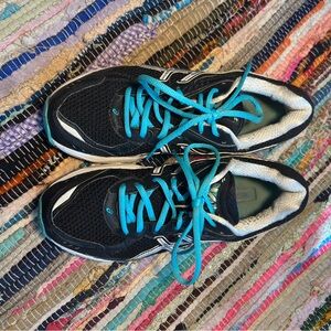 Asics 🩵Women's Black and Blue Athletic Shoes